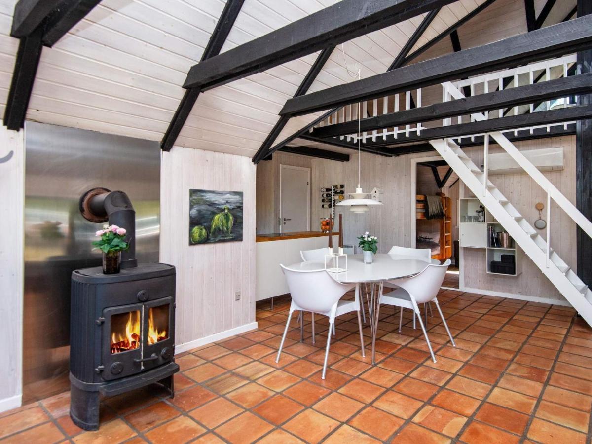 7 Person Holiday Home In R M Vesterhede ภายนอก รูปภาพ